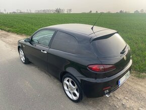 ALFA ROMEO 147 Q2 FACELIFT 1.9 JTD Q2 2007 - 16