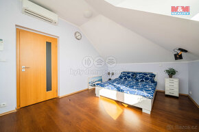 Prodej rodinného domu, 280 m², Jesenice, ul. Karafiátová - 16