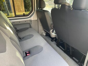 RENAULT TRAFIC 2,0 dCI 84 kW 9MÍST TEMPOMAT PASSENGER - 16