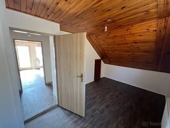 Prodej rodinného domu 190 m², pozemek 1400 m² - 16