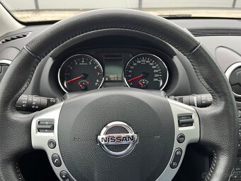 Nissan QASHQAI 1.maj.ČR,1.6i 84kW,najeto:36 879km,r.v.2010 - 16