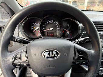 KIA RIO 2013 1.2i CZ DOKLADY - 16