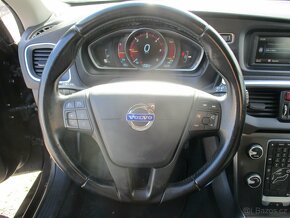 VOLVO V40 1,6D2 84kw Kinetic Momentum 1maj. 2014 - 16