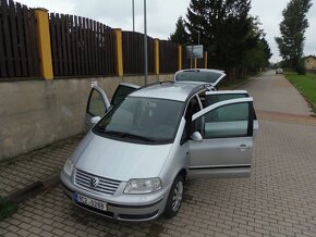 Volkswagen Sharan 2.0 TDi 7 místný - 16