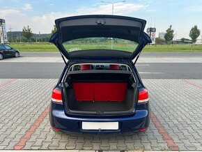 Volkswagen Golf VI 1.6i 75kw naj 108t 1maj v ČR - 16