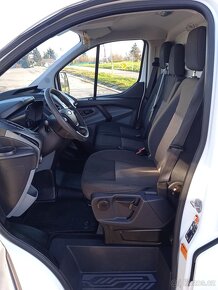 FORD TRANSIT CUSTOM 2,2TDCI 1MAJITEL SERVISKA TAŽNÉ ST.NOSIČ - 16