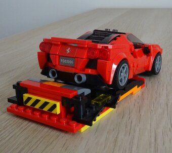 LEGO Speed Champions 76895 Ferrari F8 Tributo - 16