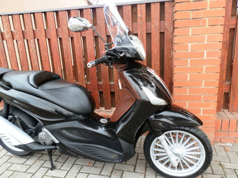 Piaggio Beverly 125 - 16