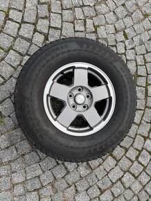 Sada ALU zimních kol 5ks ORIGINÁL JEEP 17x7,5JX43,8 - 16