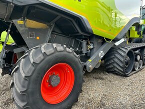 Claas Lexion 750TT 4x4  rok vyroby 2015 heder V77 - 16