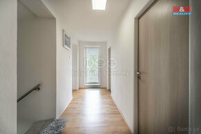 Prodej rodinného domu, 182 m², Králův Dvůr - Křižatky - 16