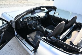 Mazda MX-5 1.6i 81KW Cabrio 2/2002 - 16