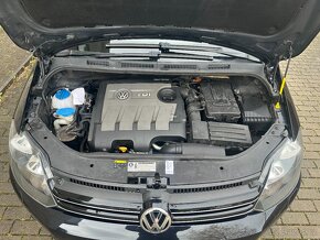 VW GOLF VI PLUS, 1.6 TDI, 146.786 km, BEZ KOROZE, rok 2013 - 16