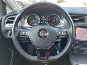 VW E-GOLF VII 1.MAJITEL S.KNIHA - 16