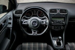 Volkswagen Golf 2.0 TFSI GTI DSG - 16