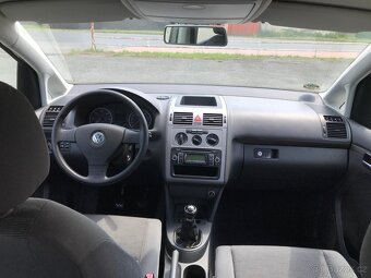 VW TOURAN 1.9 TDi SERVISNÍ KNIHA - 16