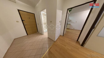 Prodej bytu 5+kk, 127 m², Praha, ul. Augustinova - 16