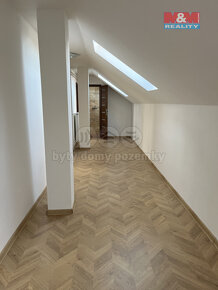 Prodej bytu 4+kk, 168 m², Chrudim, ul. Široká - 16