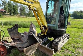 Minibagr Yanmar VIO25-4 - 16