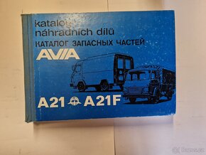 AVIA Dílenská příručka + katalog náhradních dílů VÍCE KUSŮ - 16