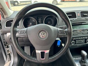 Volkswagen Golf 1.6TDi HIGHLINEDSGZÁRUKA / 2013 - 16