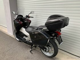 Honda NC 700 D Integra ABS SUPER STAV - 16