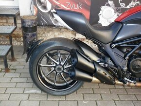 Ducati Diavel - 16