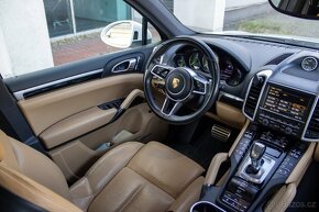 Porsche Cayenne S E-Hybrid Platinum - 16