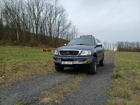 Ford Expedition 5,4i, - 16