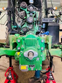 Přední tříbodový závěs METALPLAST pro traktory John deere. - 16