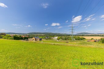 Prodej pozemky pro bydlení, 1 416 m2 - Hradčany, ev.č. 00689 - 16