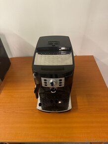 Kávovar DeLonghi ECAM 22.110.B MAGNIFICA S - 16