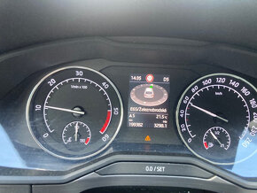 ŠKODA SUPERB 3 COMB 2.0TDI 110KW DSG WEBASTO PANORAMA BI-XEN - 16