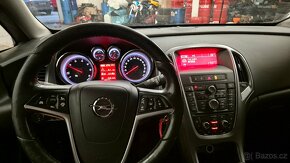 Opel Astra combi 1.6CDTi - 16