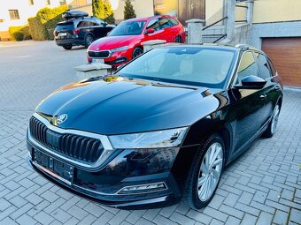 ŠKODA OCTAVIA IV 2,0TDi 110kW STYLE DSG HEAD-UP,TAŽNÉ,ČR - 16