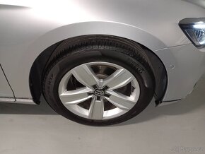 VW Passat B8 2.0TDI 140kW 4x4 DSG Matrix Virtual Tažné ACC - 16