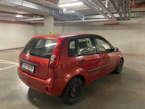 Ford Fiesta 1.3 Benzin 51 kW Rok 2006.  Klima… - 16