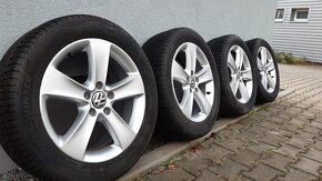 Alu kola 5x112 r17 zimní pneu originál vw Passat - 16