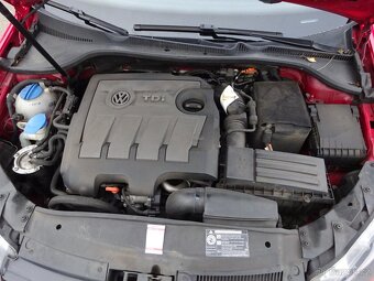 VW Golf 1.6 TDI r.v.2010 (66 kw) - 16