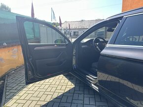 VW Passat 2.0 TDi 110kW serviska - 16