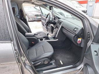 Mercedes-Benz B200 CDi 100KW Panoramatická střecha - 16