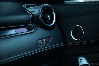 Ferrari FF 6.3L V12 486kW 4x4 TOP STAV - 16