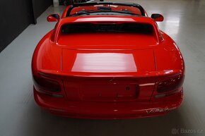 DODGE VIPER SRT-10 - 16