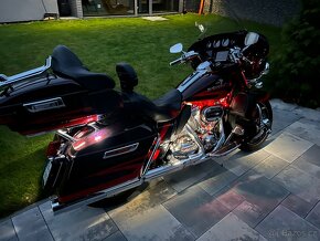 Harley-Davidson Electra Glide Ultra Classic CVO Limited - 16