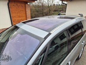 Ford Galaxy 2.0tdci 103kw-Titanium-Panorama-manuál- - 16