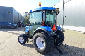 New Holland Bomber 3050 - 16