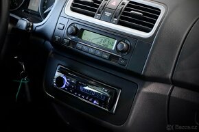 Škoda Fabia II hatch 1.4i 16v 63kW Elegance BLUETOOTH tažné - 16