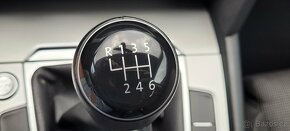 VW Passat TDi B8 mod 2019 NAVI XENON matrix led tažný kessy - 16