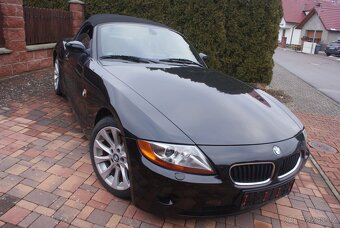 BMW Z4 3.0i E85 170kw - manuál, xenon, dovoz DE, M-podvozek - 16