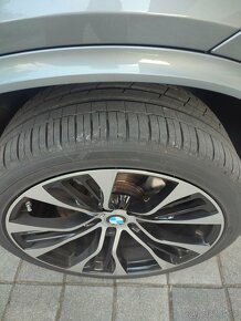 BMW X5 xDrive30d // DPH// Servis BMW - 16